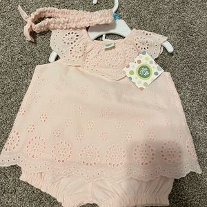 Brand new baby outfit. Size 6mths